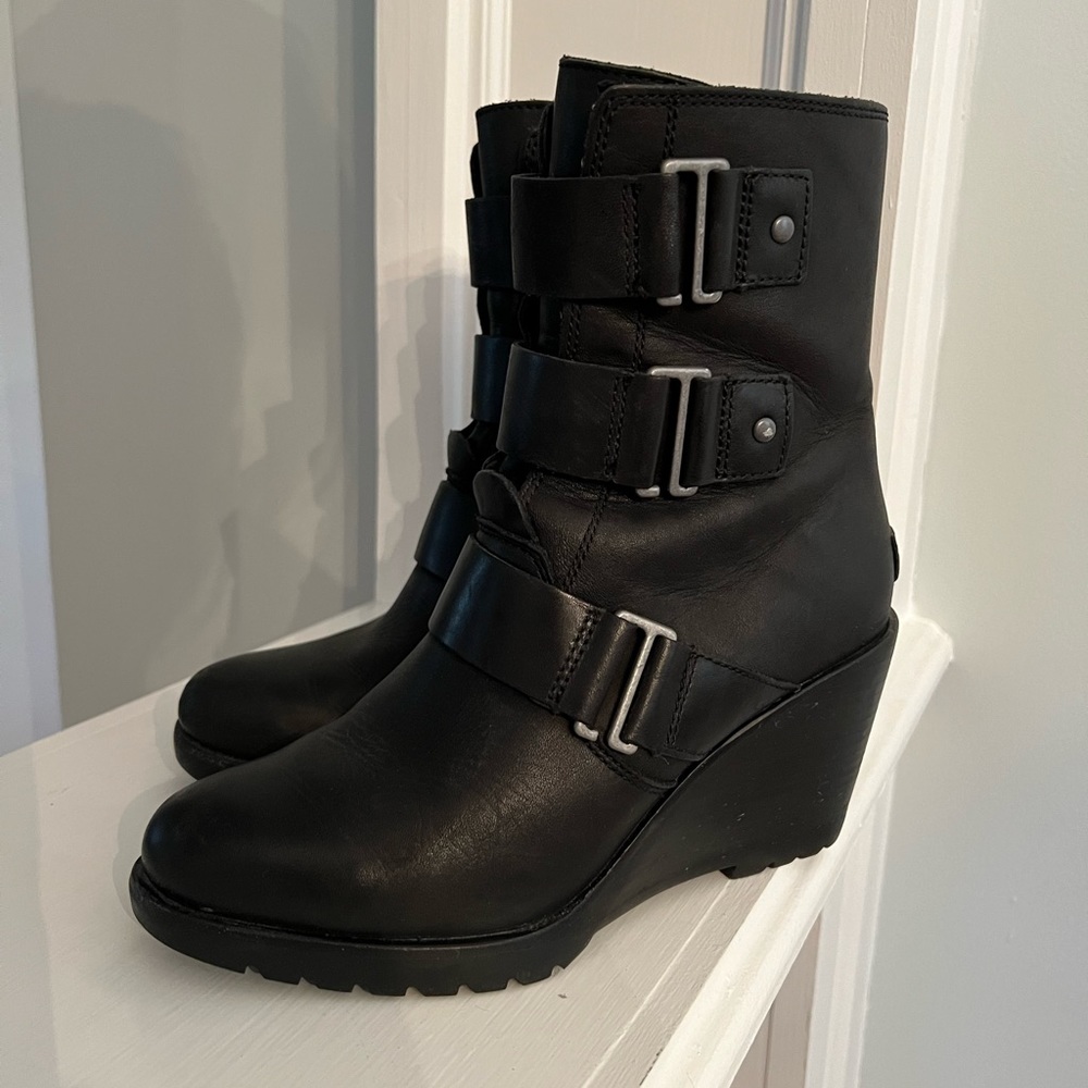 🌟Sorel leather boot